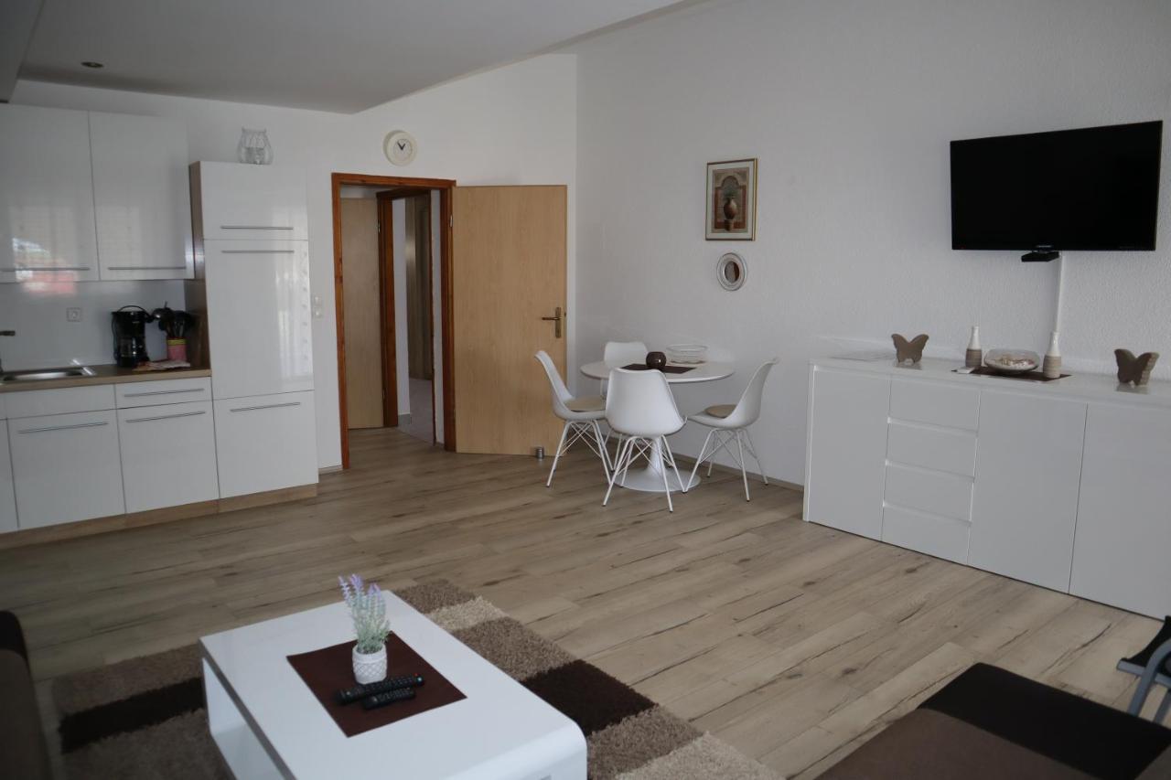 Apartmani Sanja Vir Exterior foto