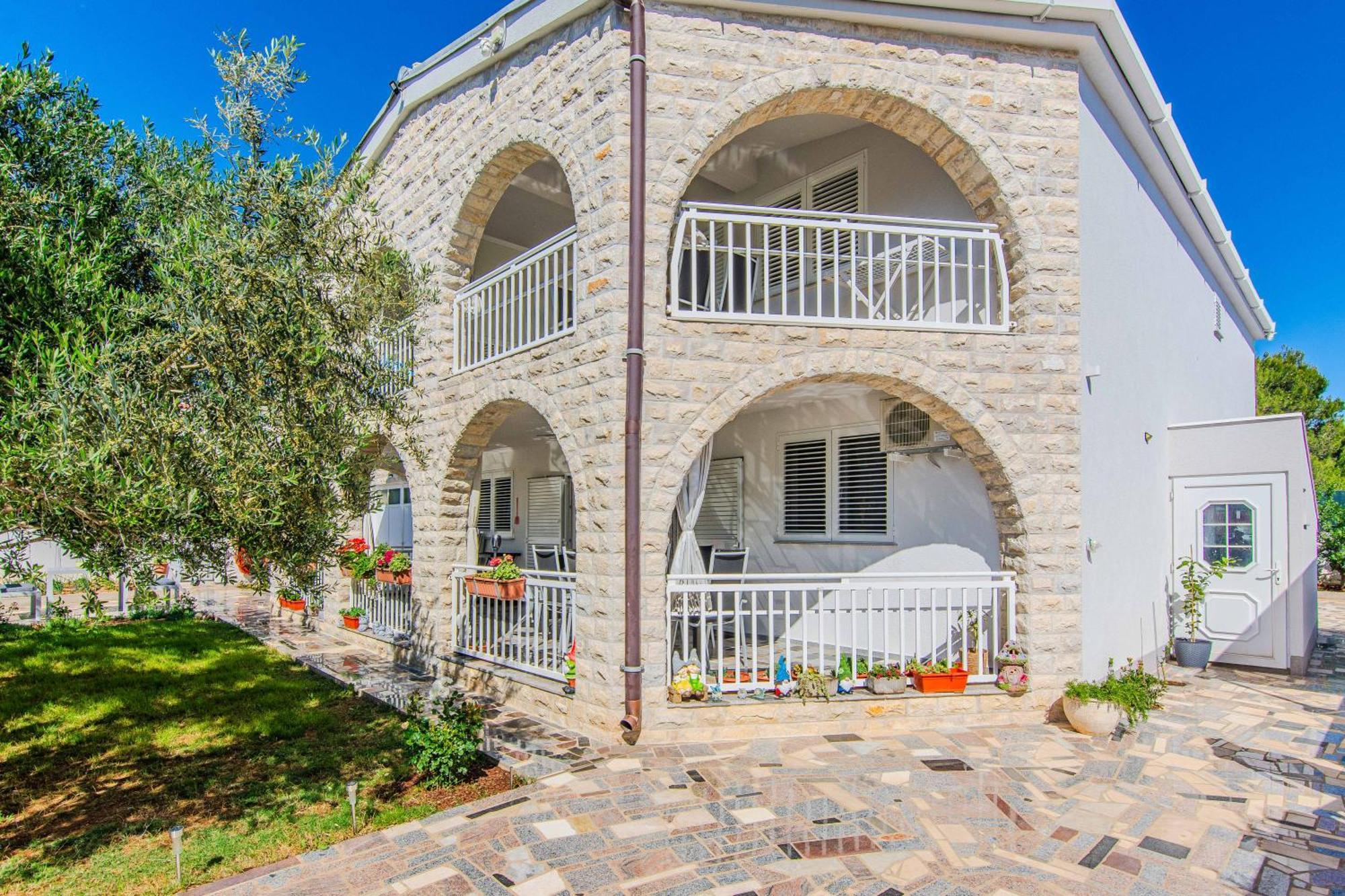 Apartmani Sanja Vir Exterior foto